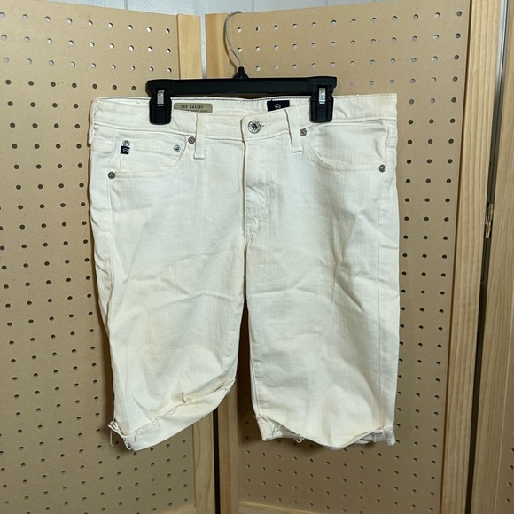 White shorts AG Adriano Goldschmied The Malibu Bermuda length short - Picture 1 of 7